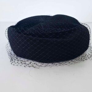 Vintage Ritz Henry Pollak New York Wool Netted Hat